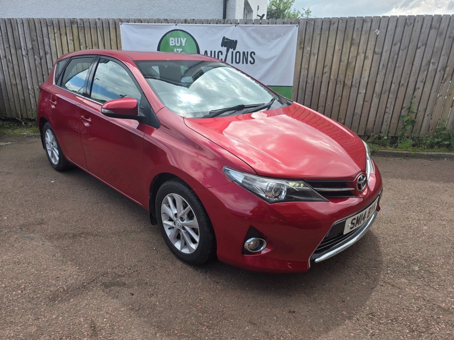 Toyota Auris Listing Image