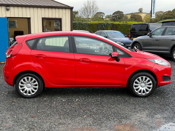 Ford Fiesta Listing Image