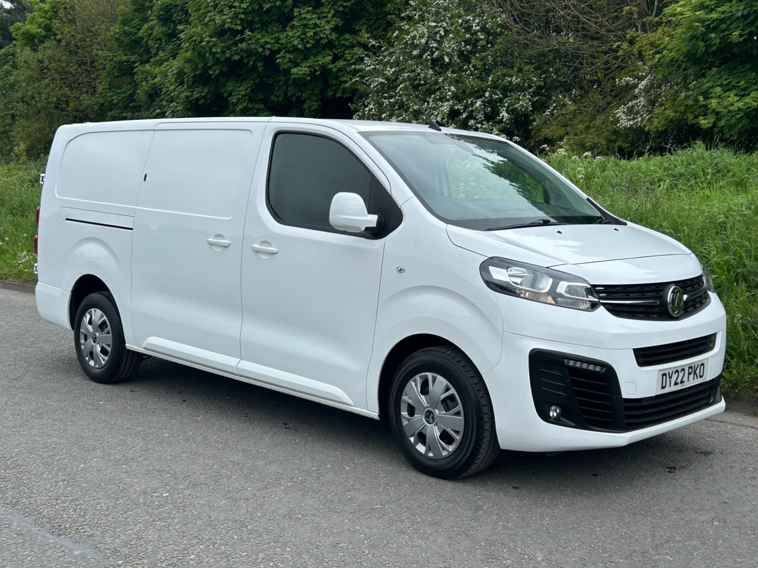 Vauxhall Vivaro Listing Image