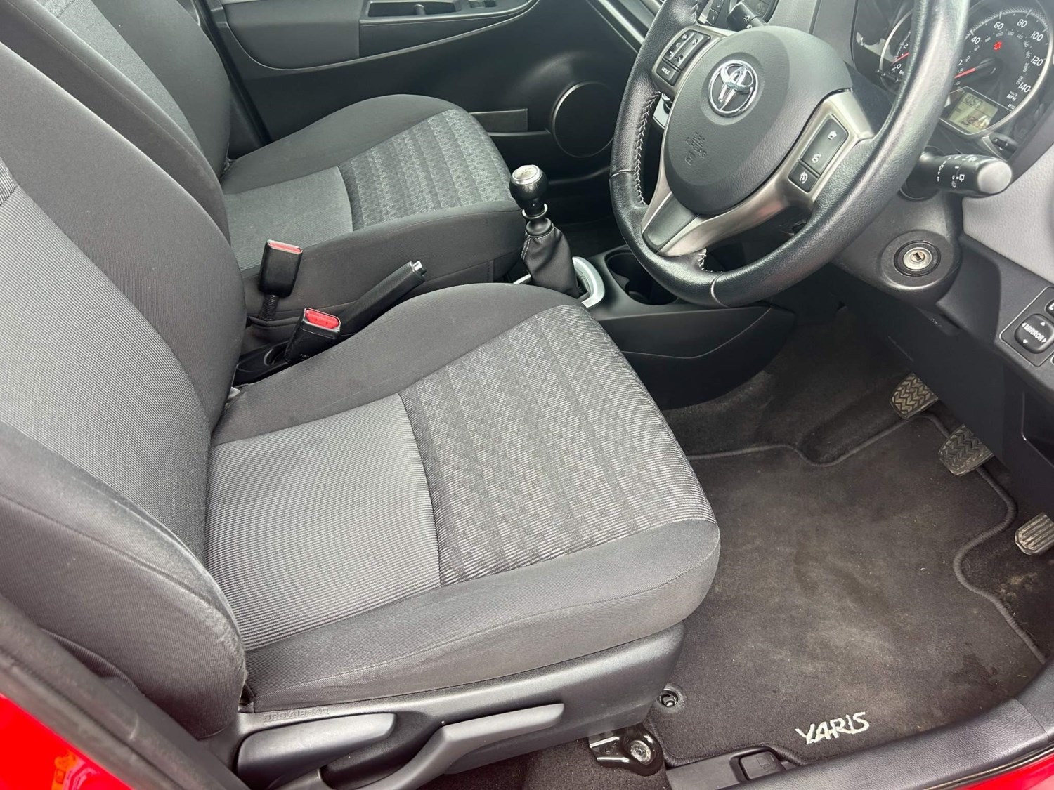 Toyota Yaris Listing Image