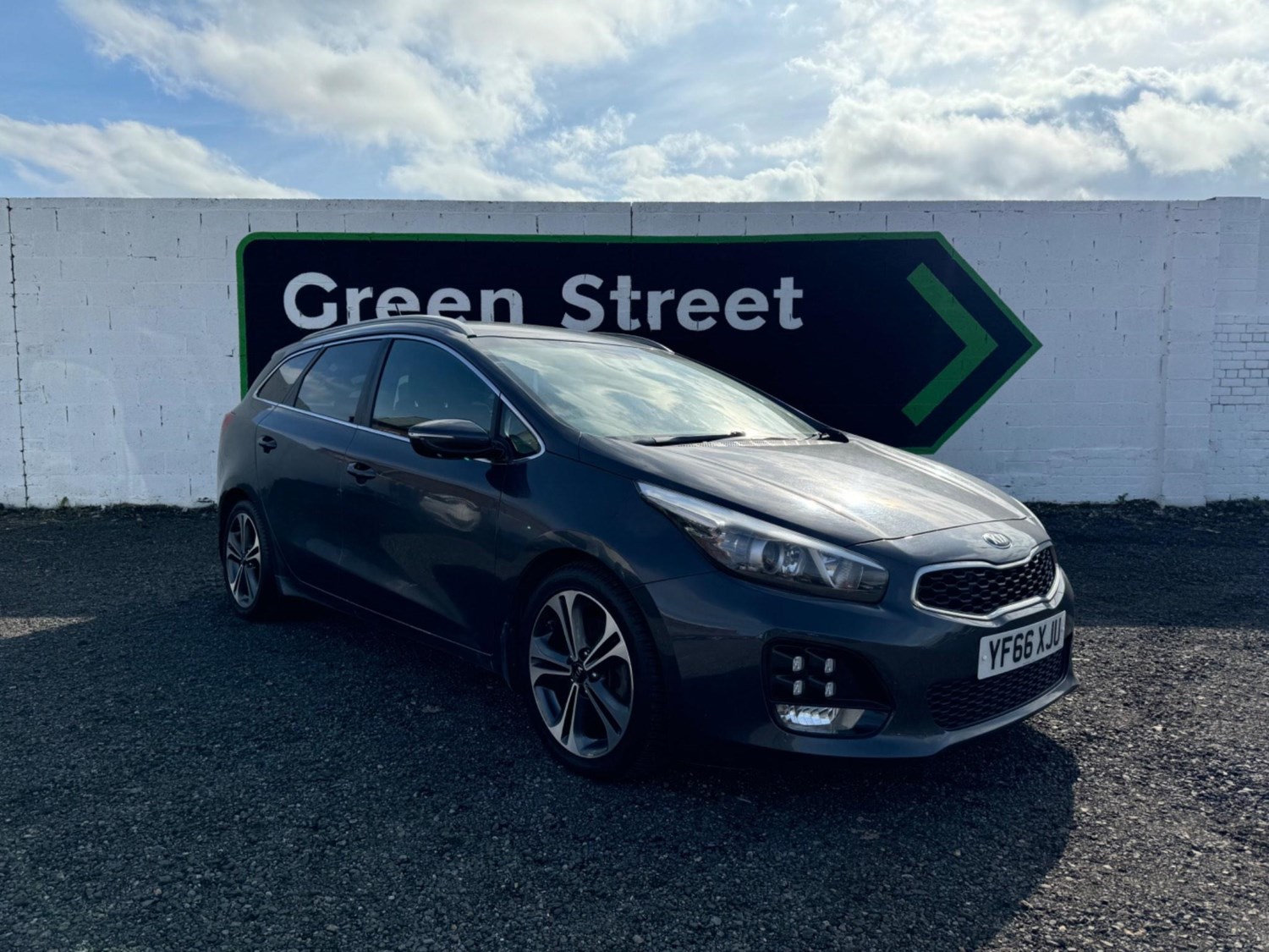 Kia Ceed Listing Image