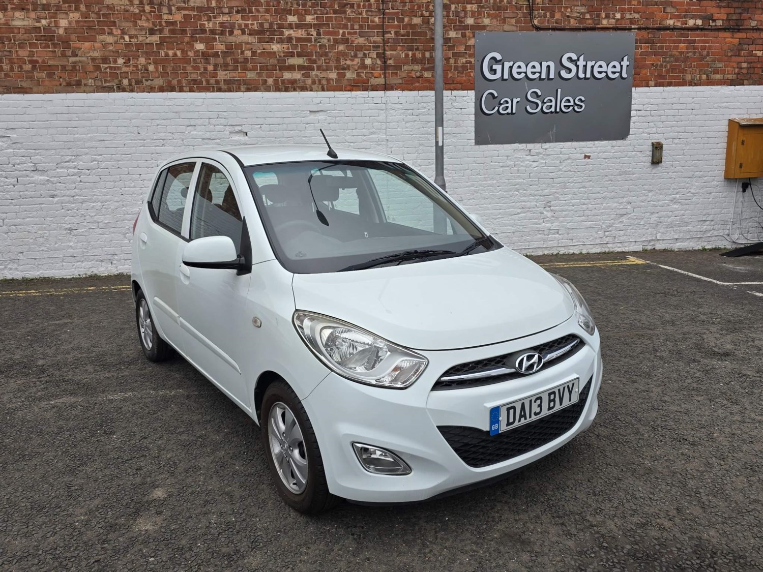 Hyundai i10 Listing Image