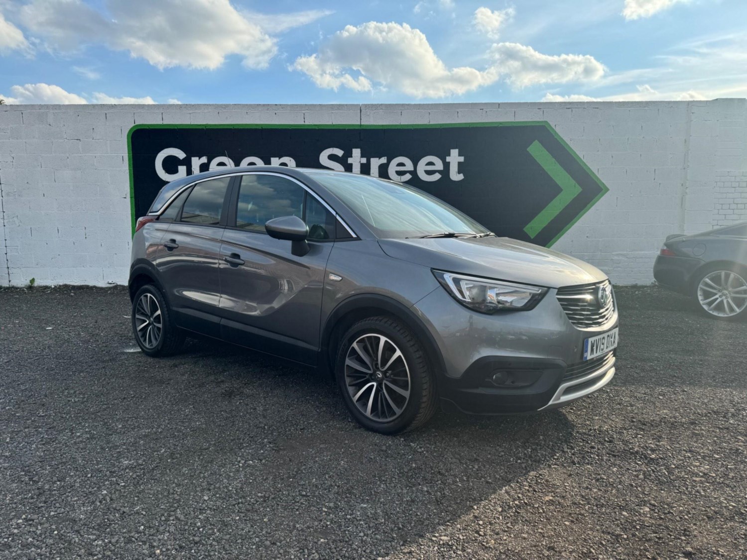 Vauxhall Crossland X Listing Image