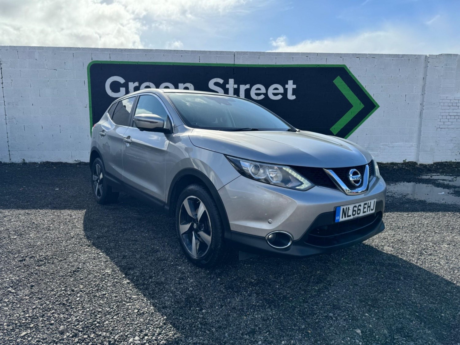 Nissan Qashqai Listing Image