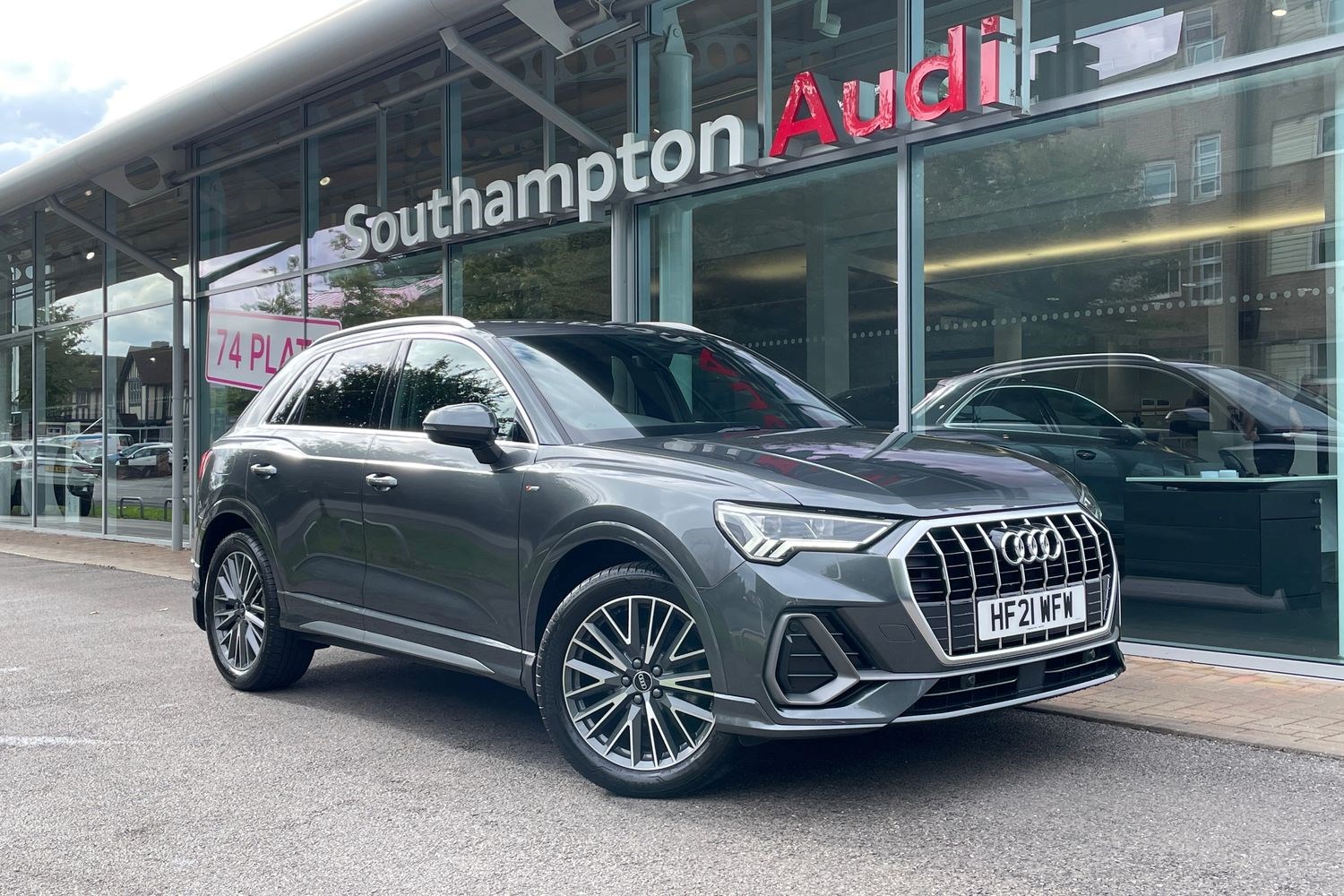 Audi Q3 Listing Image