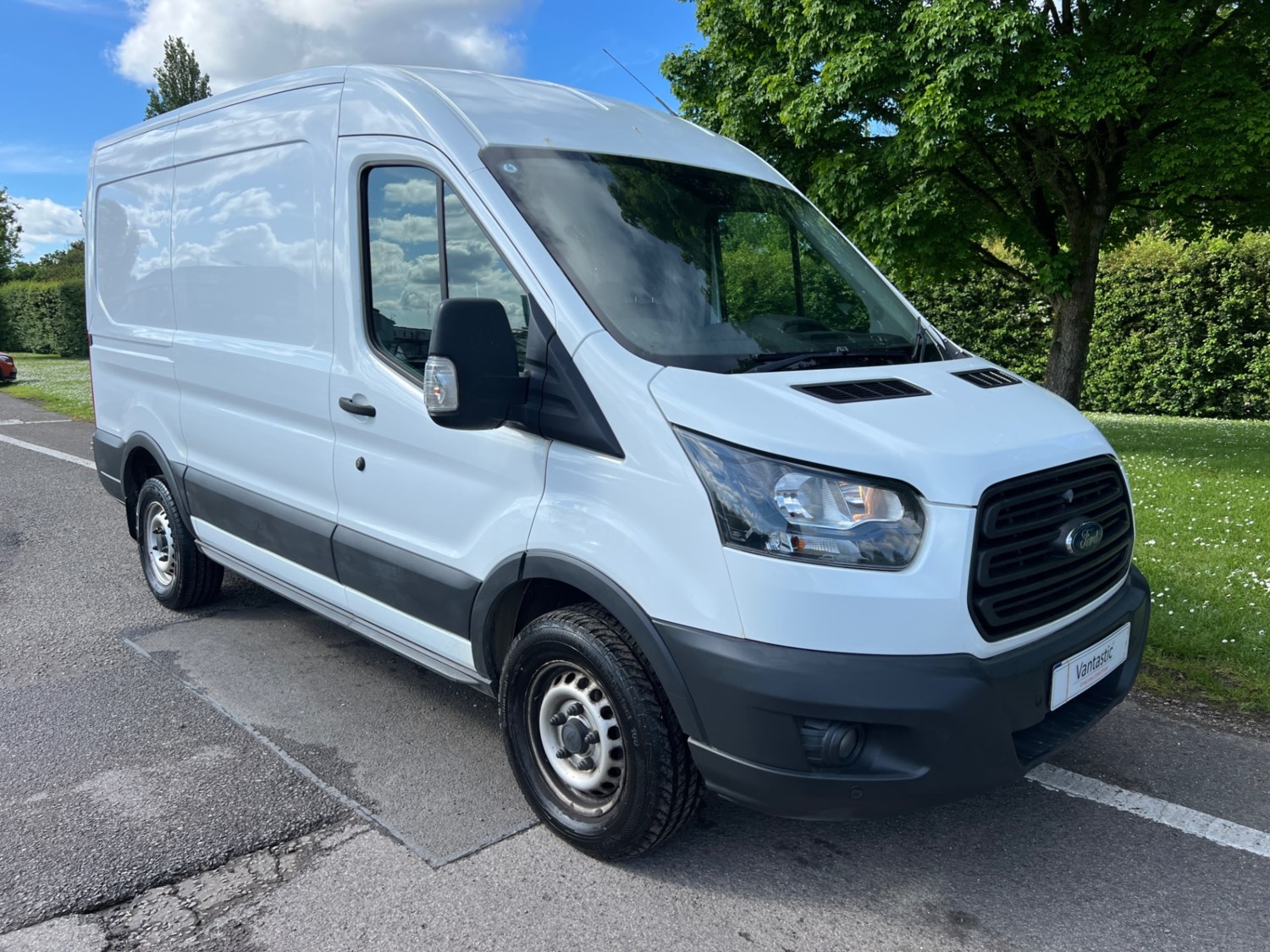 Ford Transit Listing Image