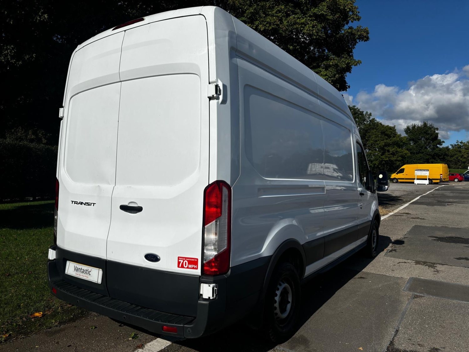 Ford Transit Listing Image