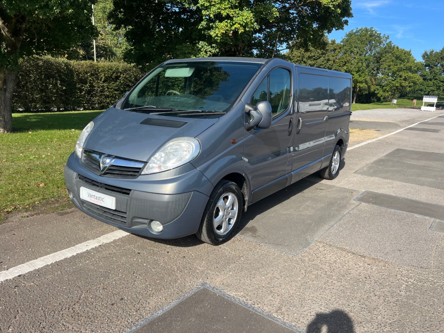 Vauxhall Vivaro Listing Image