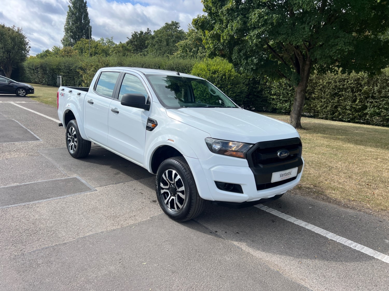 Ford Ranger Listing Image