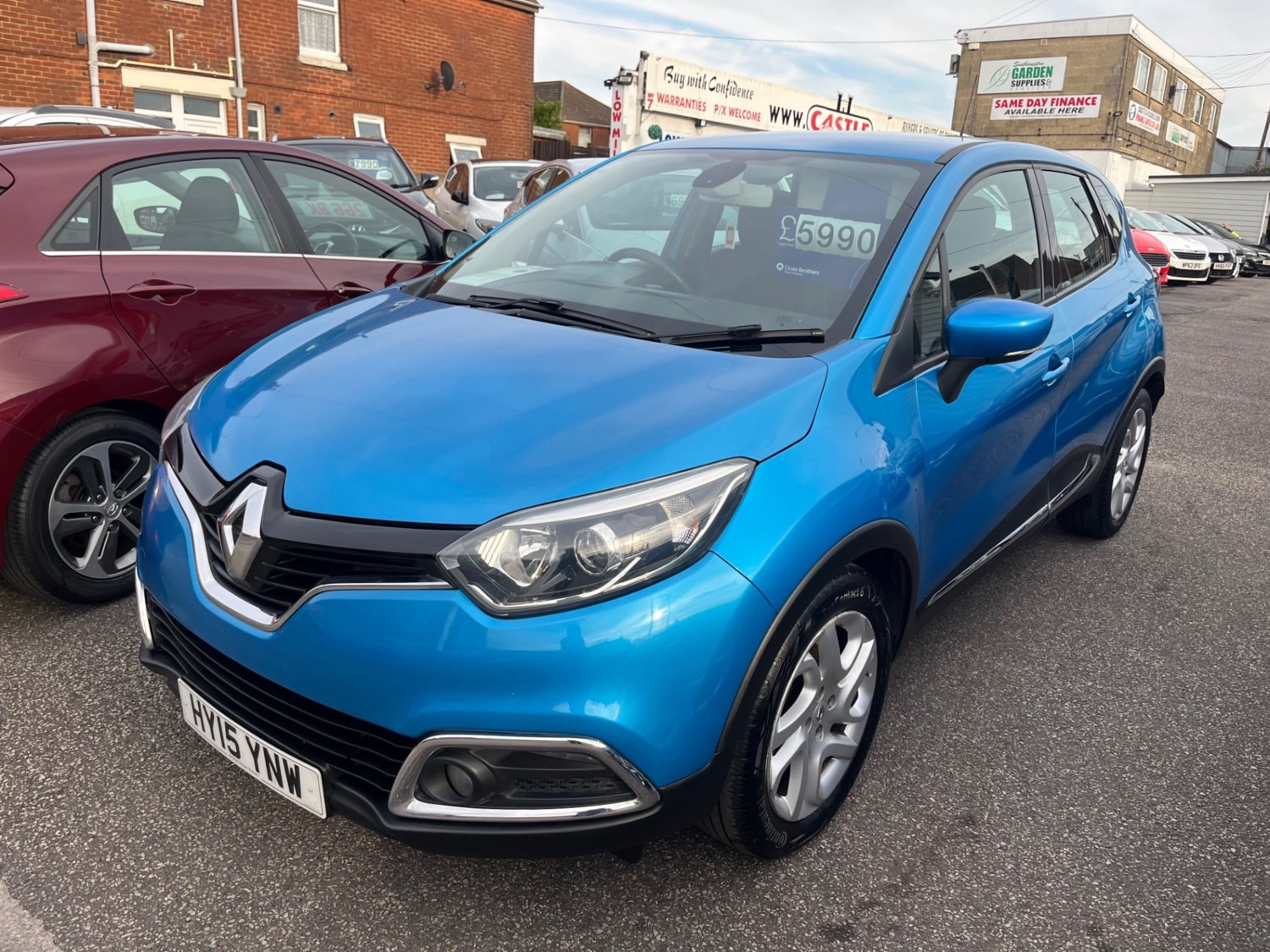 Renault Captur Listing Image