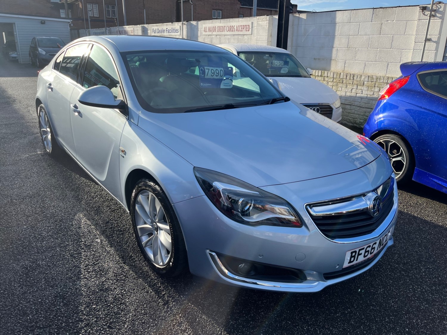 Vauxhall Insignia Listing Image