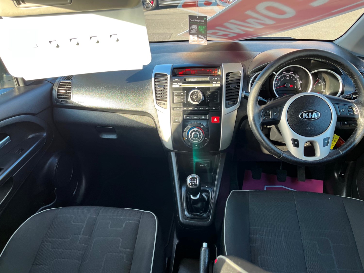 Kia Venga Listing Image