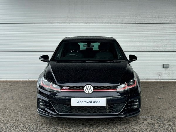 Volkswagen Golf Listing Image