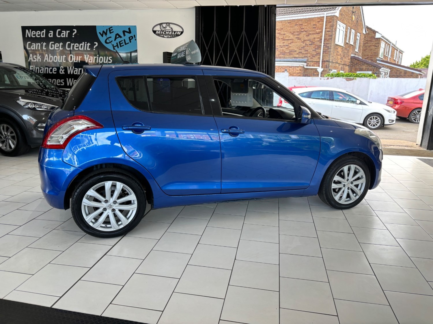 Suzuki Swift Listing Image