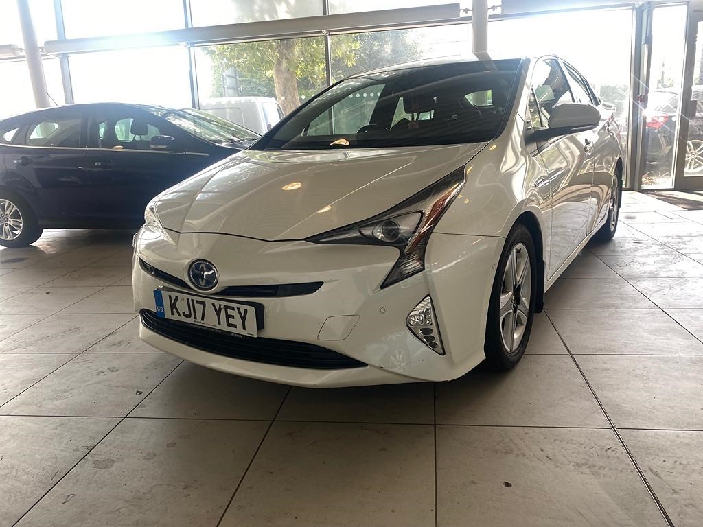 Toyota Prius Listing Image