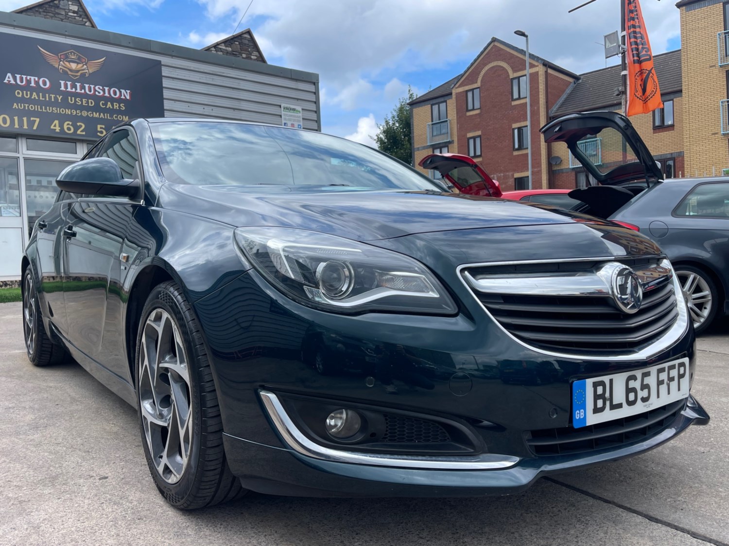 Vauxhall Insignia Listing Image