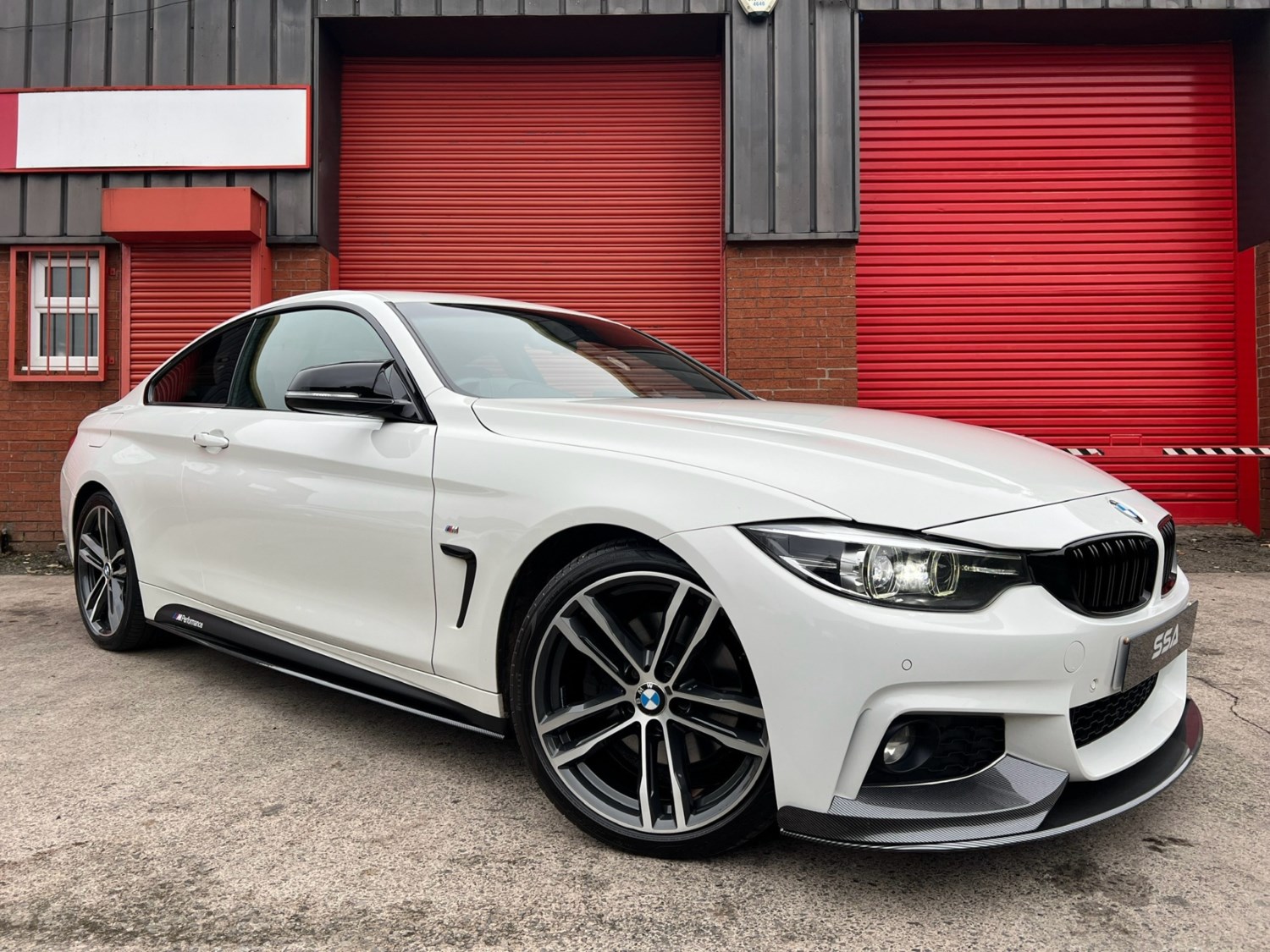 BMW 4 Series Listing Image