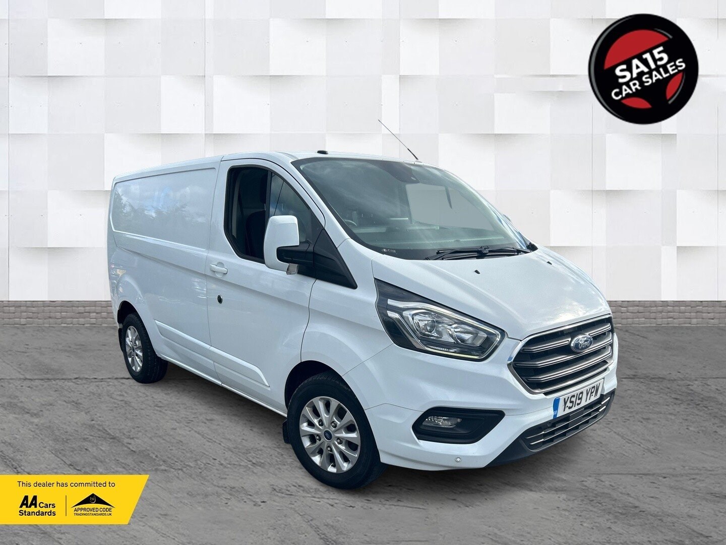 Ford Transit Custom Listing Image