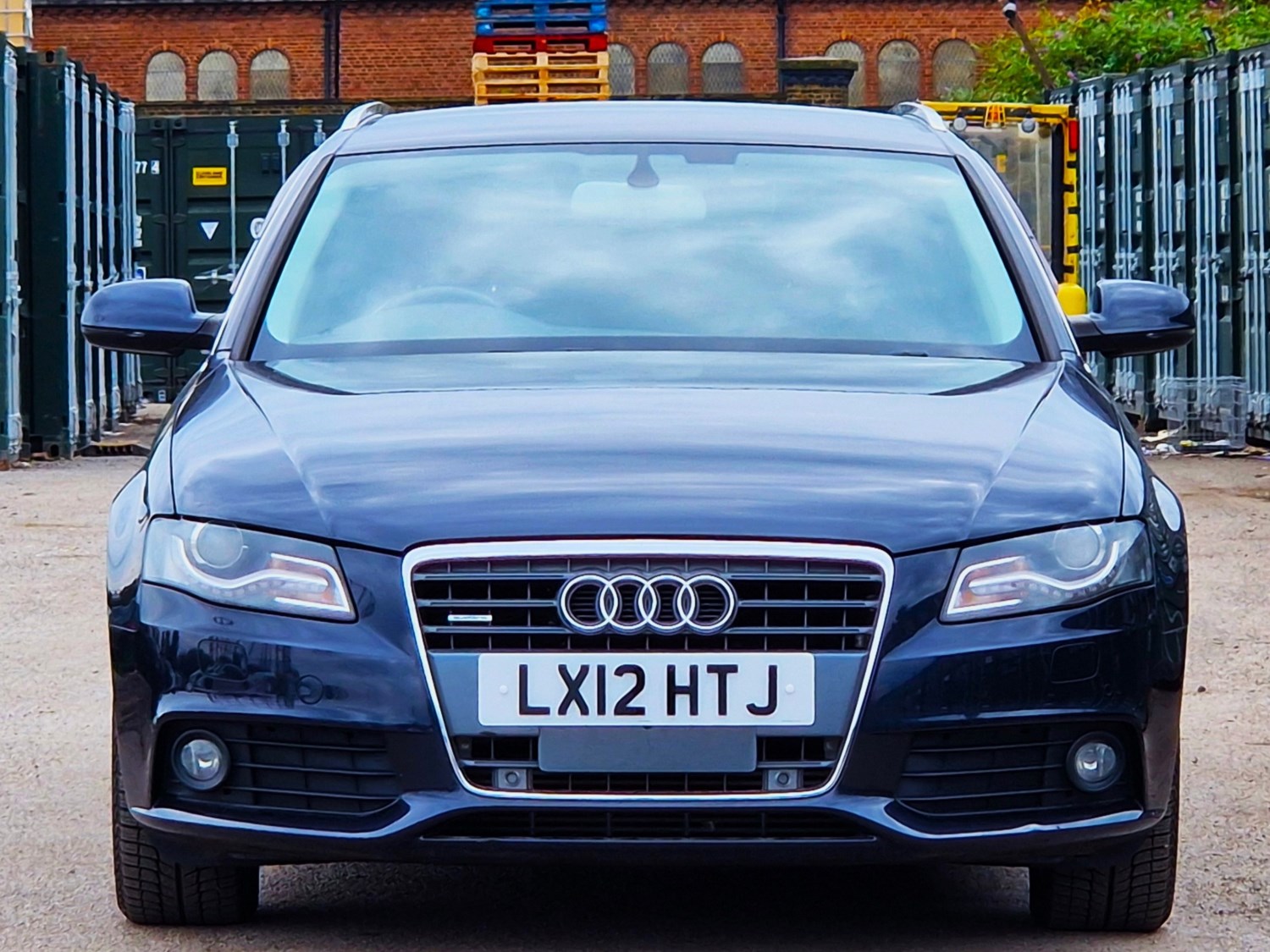 Audi A4 Avant Listing Image