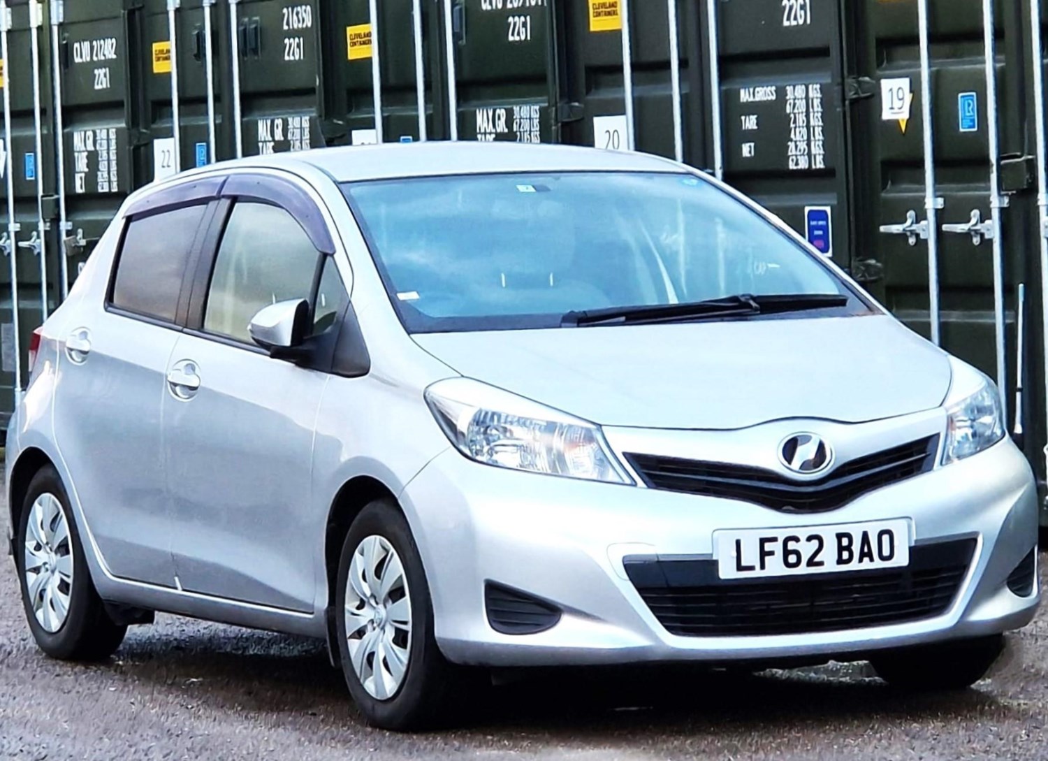 Toyota Yaris Listing Image