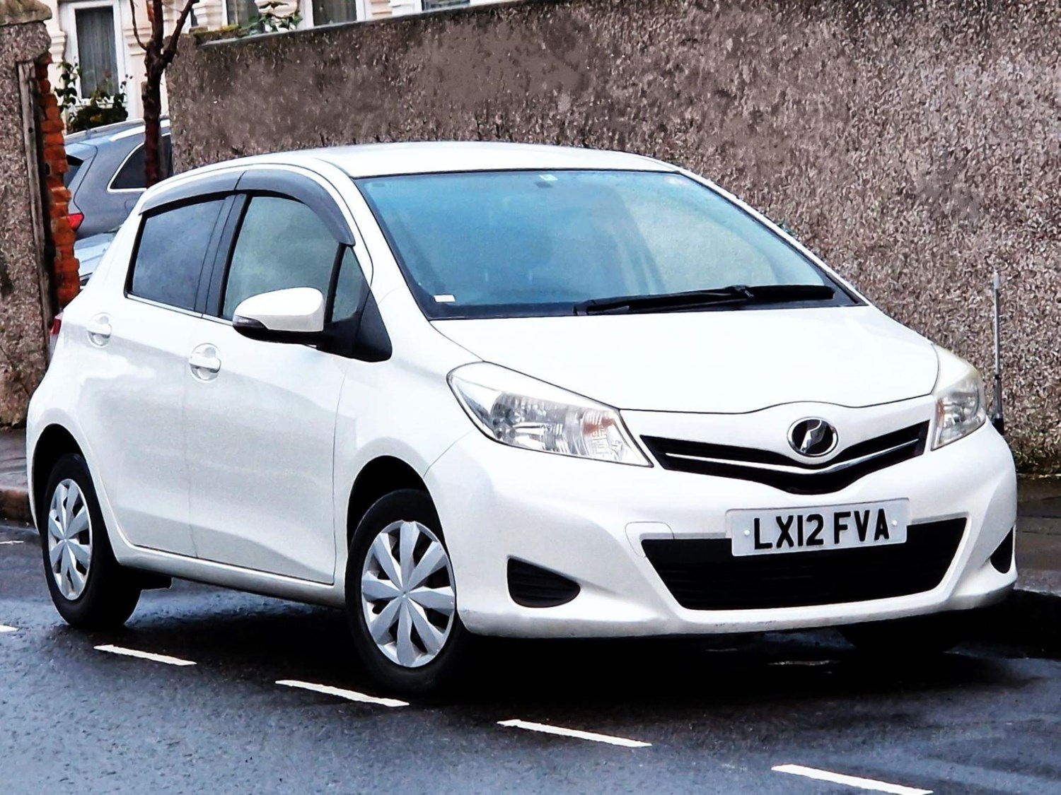 Toyota Yaris Listing Image