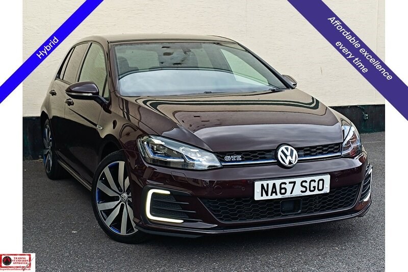 Volkswagen Golf Listing Image