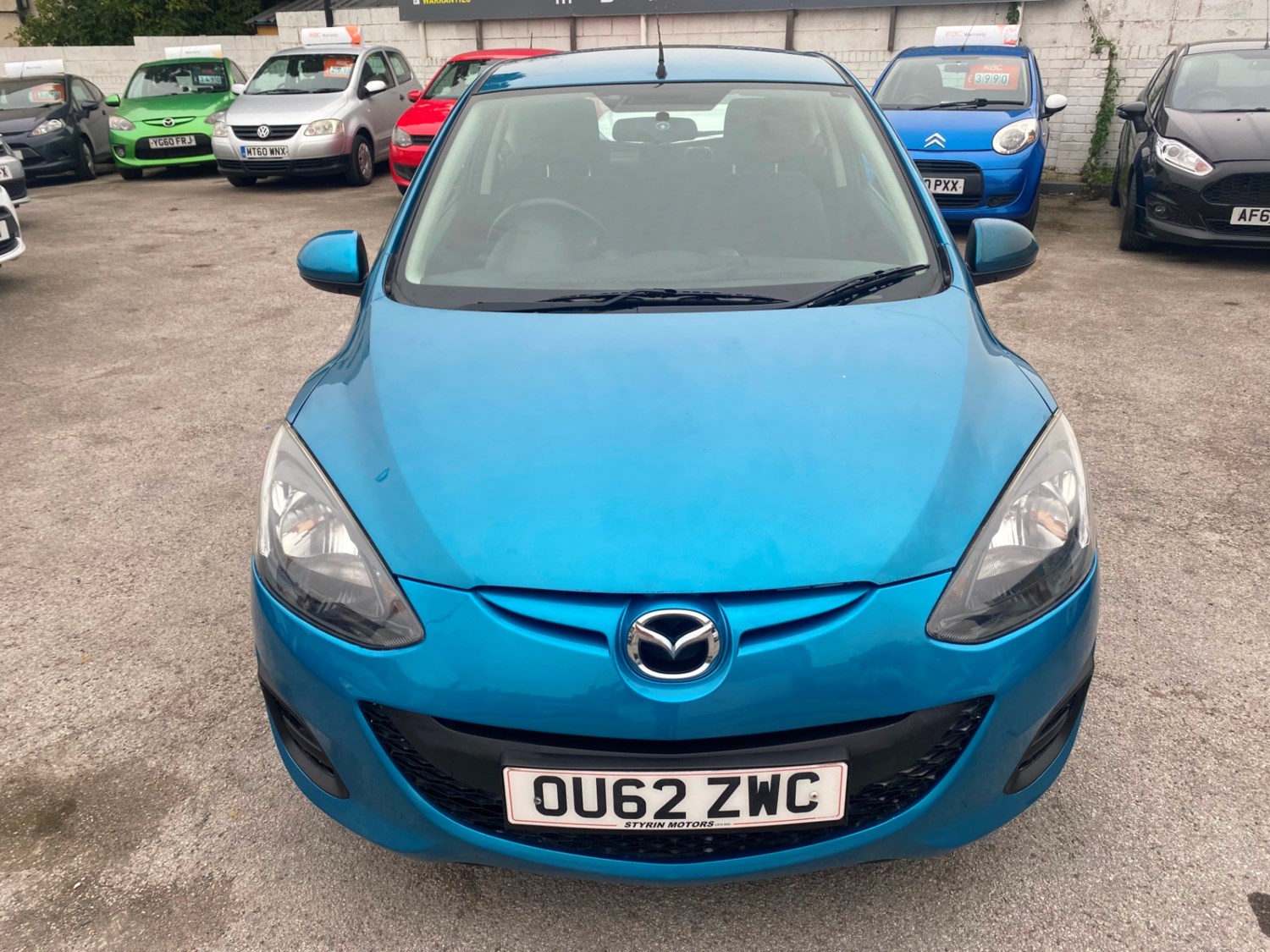 Mazda 2 Listing Image