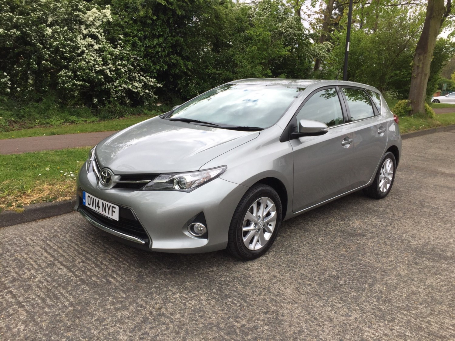 Toyota Auris Listing Image