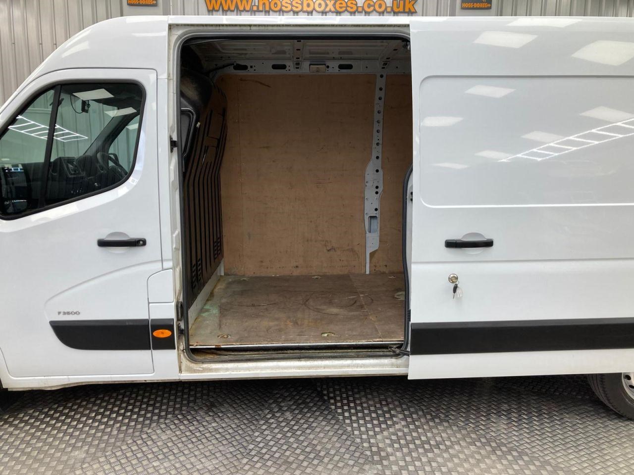 Vauxhall Movano Listing Image