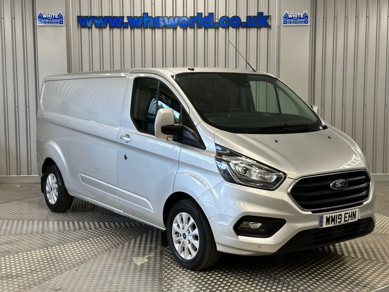 Ford Transit Custom Listing Image