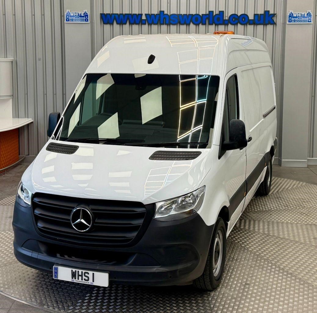 Mercedes-Benz Sprinter Listing Image