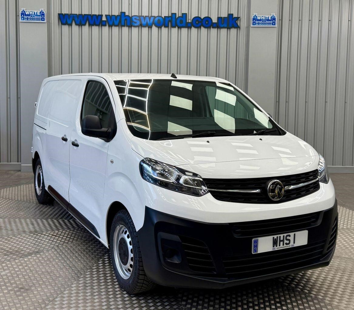 Vauxhall Vivaro Listing Image