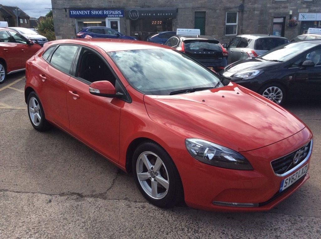 Volvo V40 Listing Image