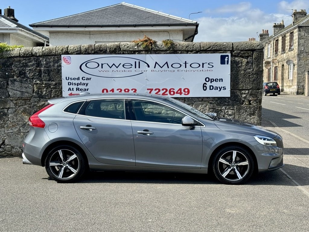 Volvo V40 Listing Image