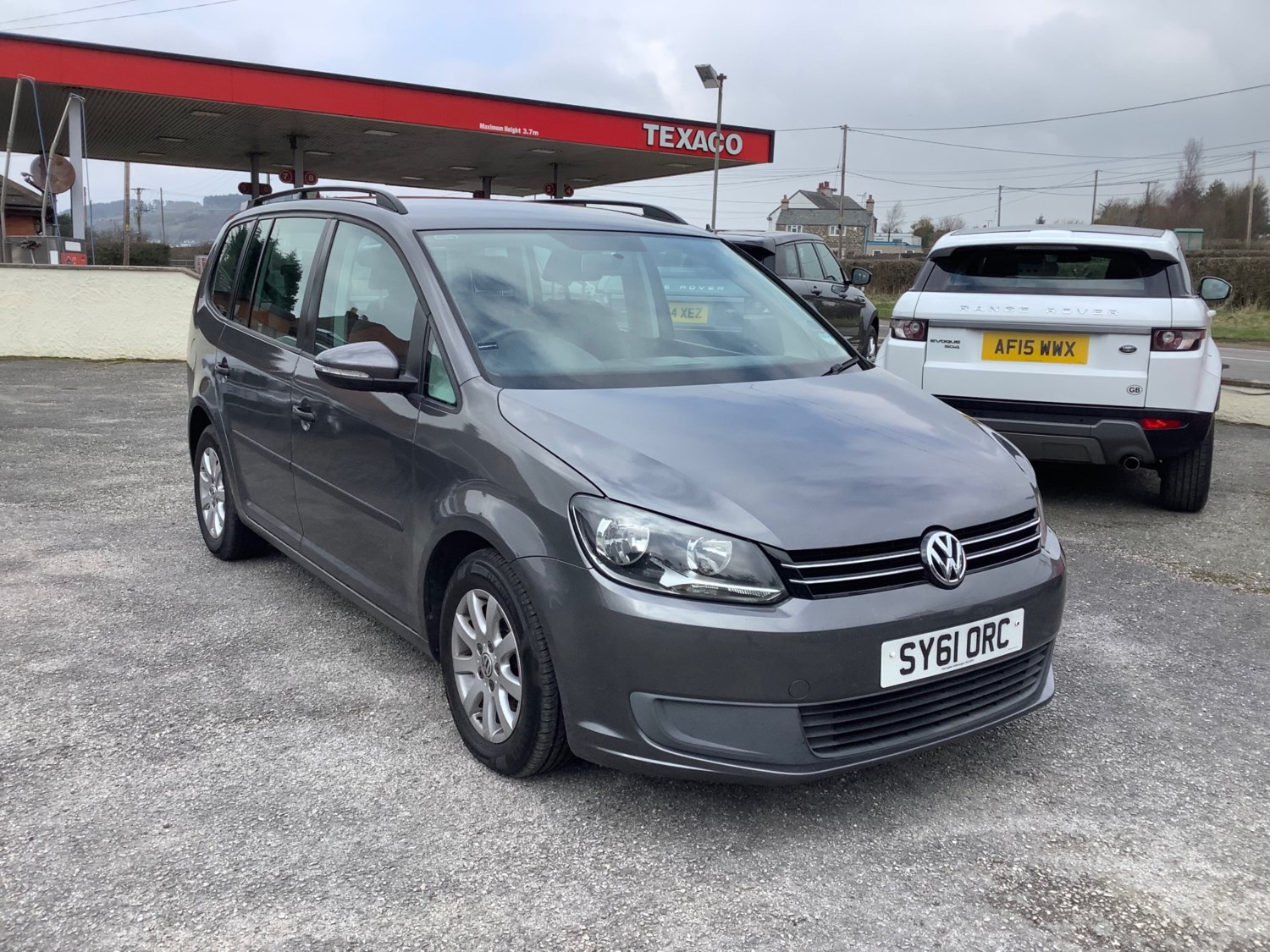 Volkswagen Touran Listing Image