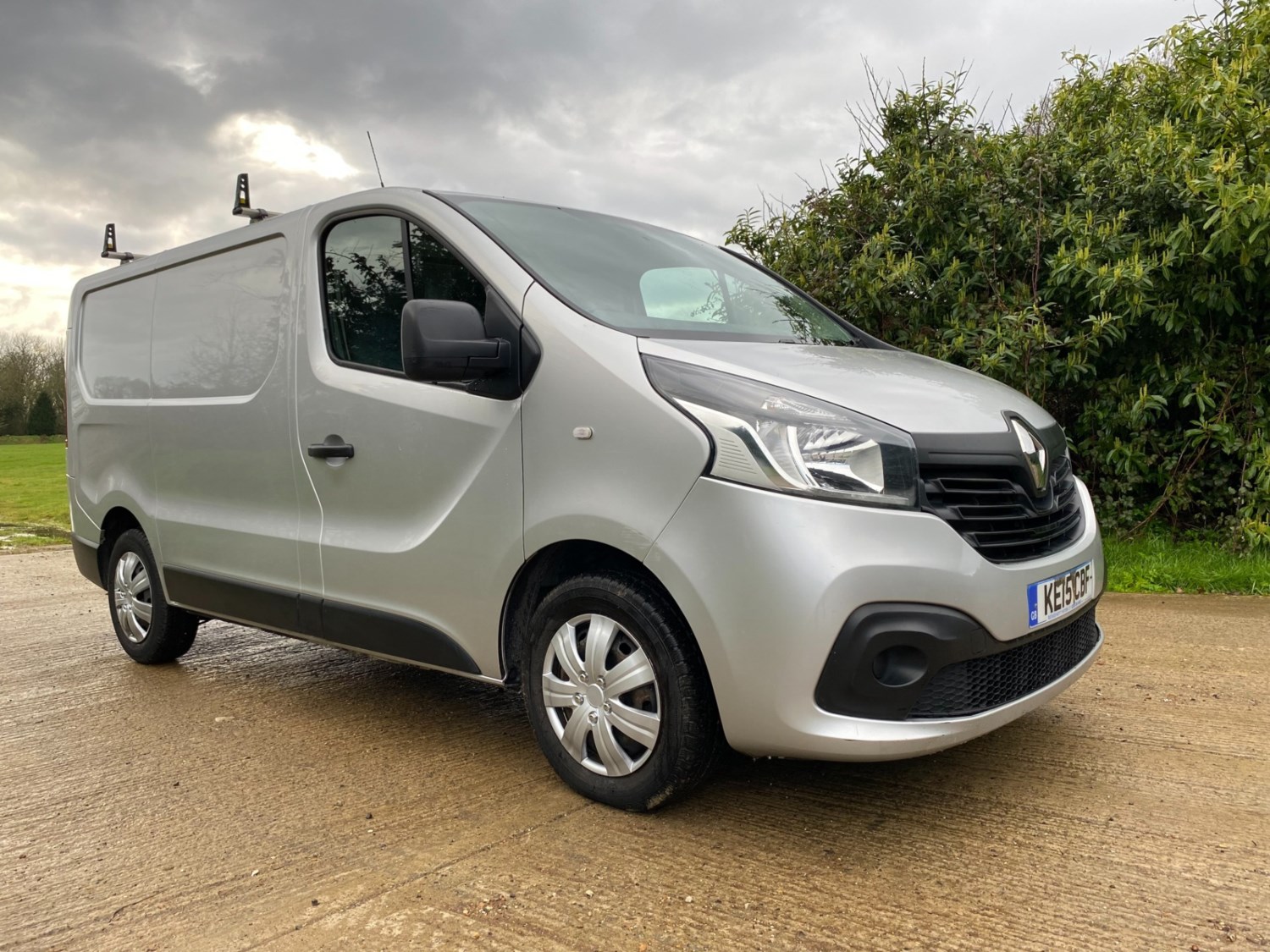 Renault Trafic Listing Image