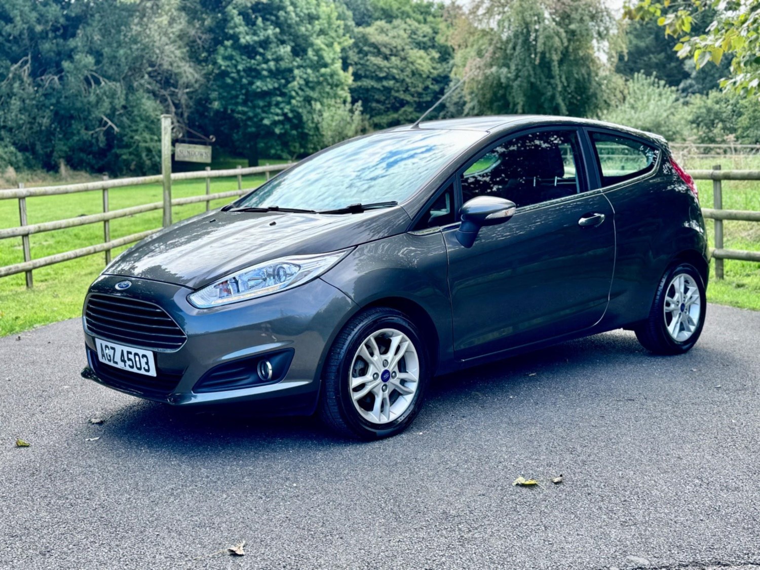 Ford Fiesta Listing Image