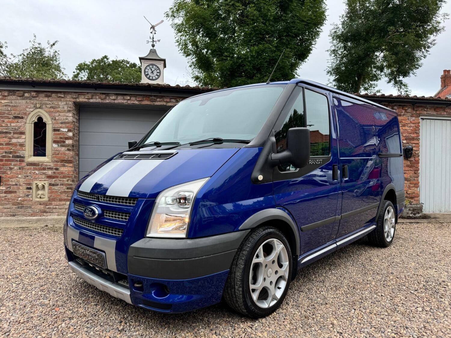 Ford Transit Listing Image