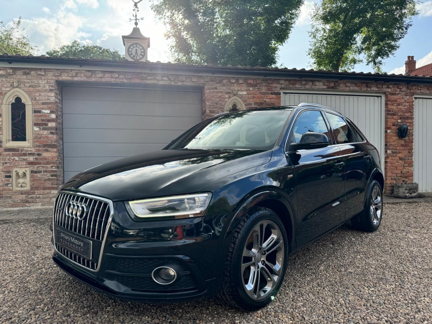 Audi Q3 Listing Image