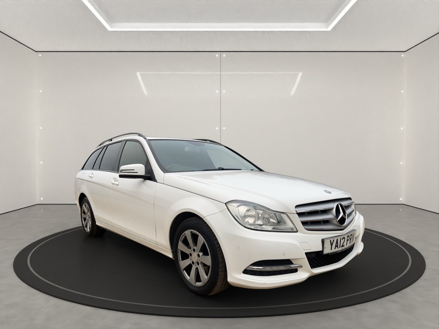 Mercedes-Benz C-Class Listing Image