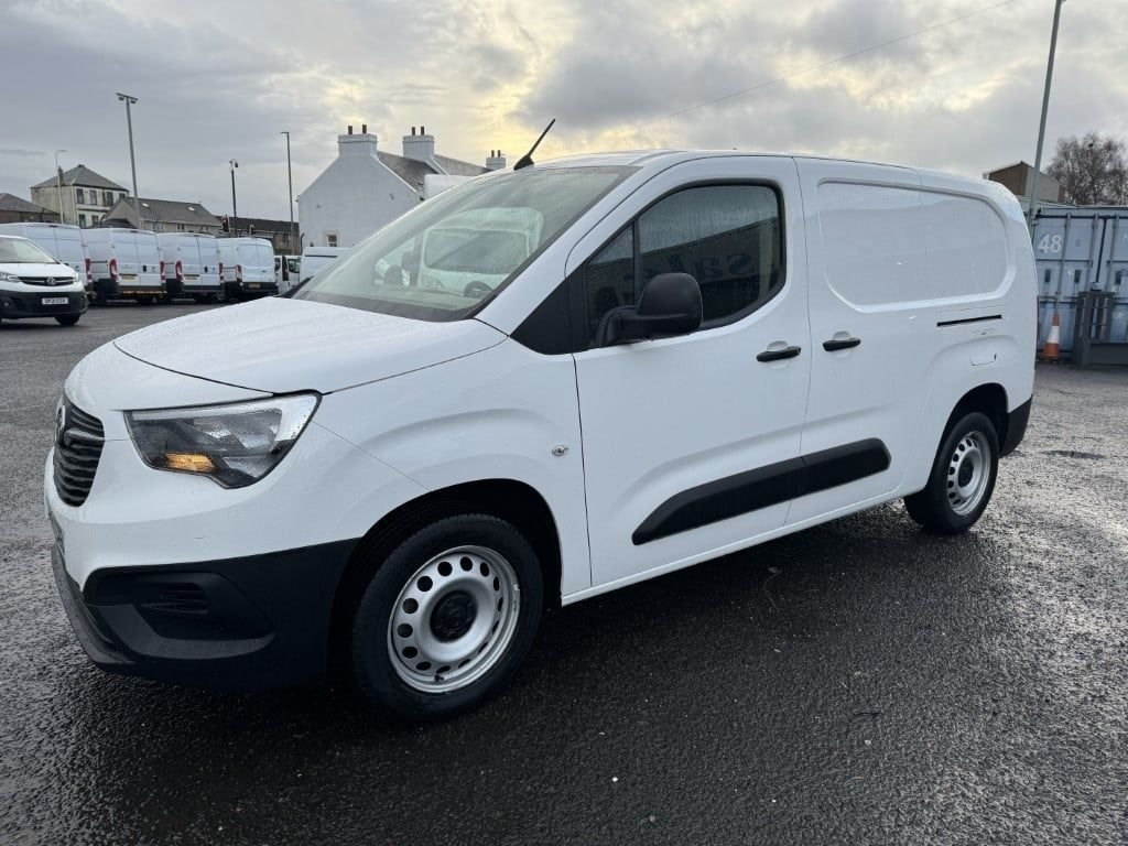 Vauxhall Combo Listing Image