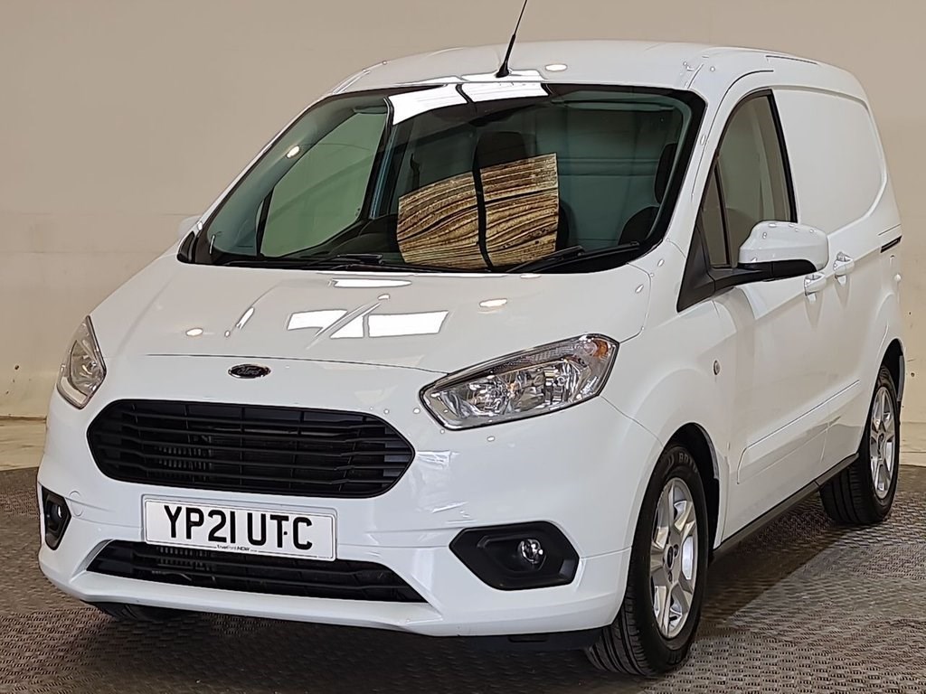 Ford Transit Courier Listing Image