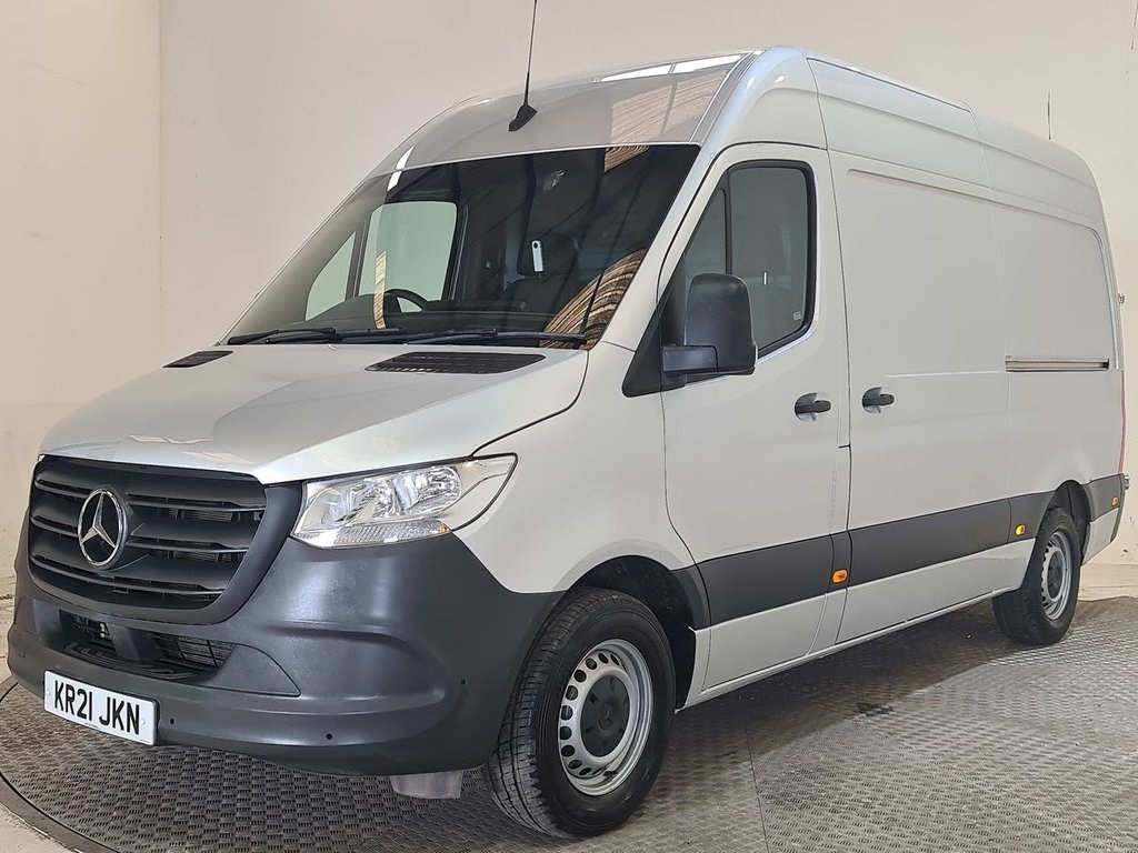 Mercedes-Benz Sprinter Listing Image