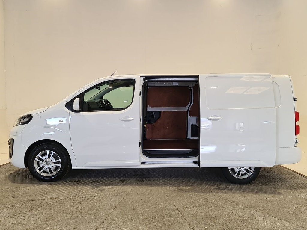 Vauxhall Vivaro Listing Image