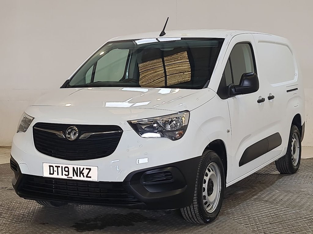 Vauxhall Combo Listing Image