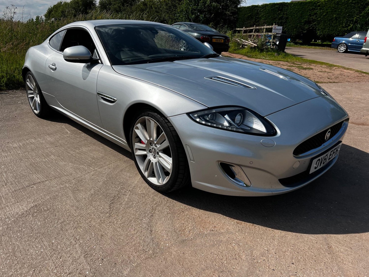 Jaguar XKR Listing Image