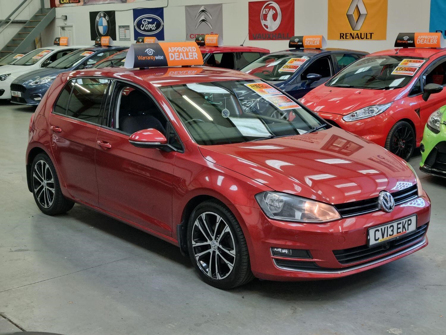 Volkswagen Golf Listing Image