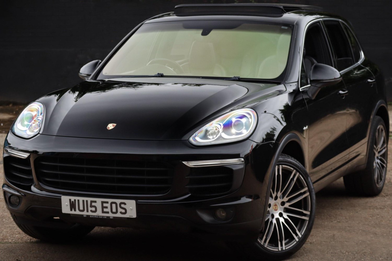 Porsche Cayenne Listing Image