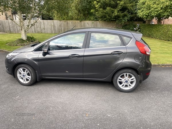 Ford Fiesta Listing Image