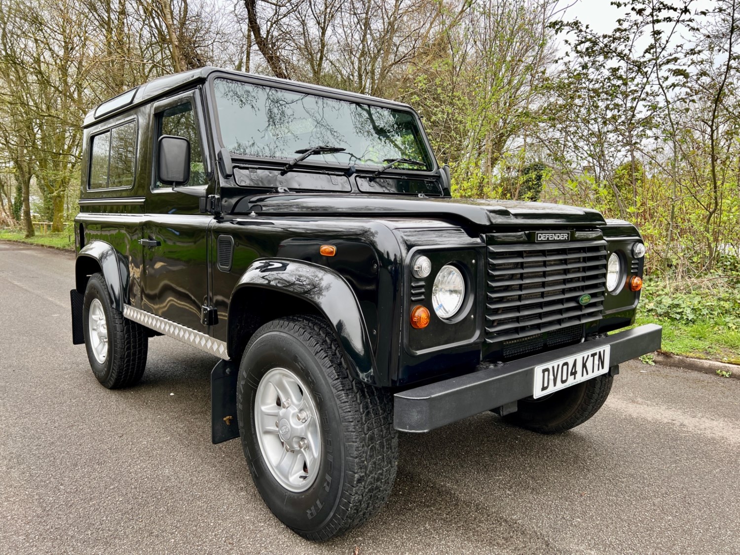 2004 (04) Land Rover Defender 90 Td5 County 7 Seater Hard Top For Sale In High Peak, Derbyshire